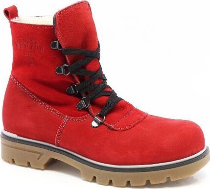 Grip boots for men. Enjoye the winter. Walk safely.