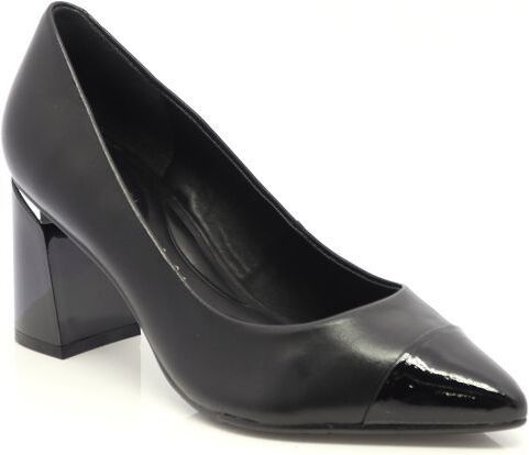 Black pumps 2.5 inch heel best sale