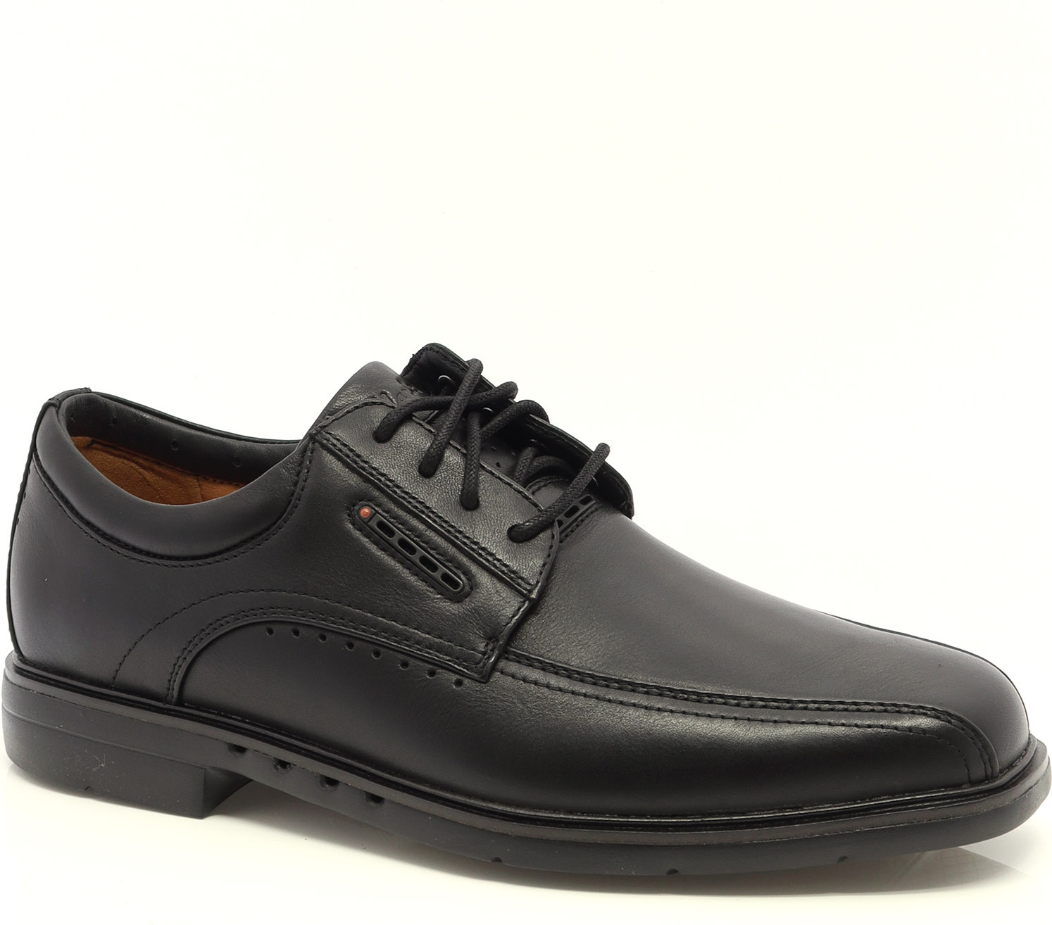 Clarks un kenneth black hotsell