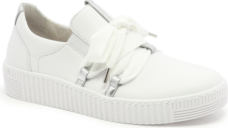 SOULIER MONTANT AVEC LACET-86716